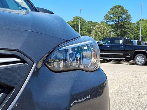 Used 2023 Subaru Crosstrek 2.0i Premium AWD/4WD image 9