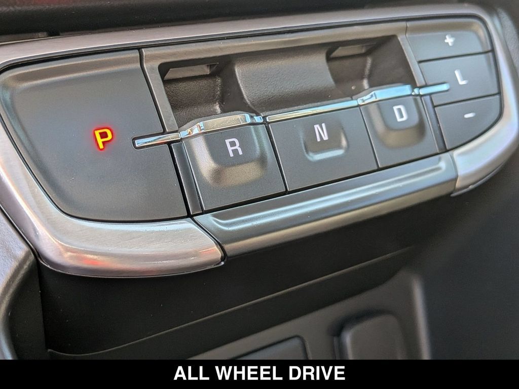 Used 2023 GMC Terrain AT4 w/ Infotainment Package II AWD/4WD image 9