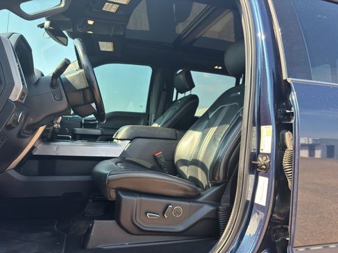 Used 2020 Ford F250 Platinum w/ FX4 Off-Road Package image 21