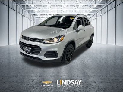 Used 2022 Chevrolet Trax LT w/ Driver Confidence Package