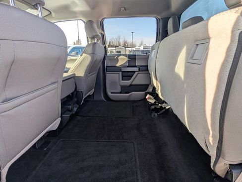 Used 2016 Ford F150 XLT image 24