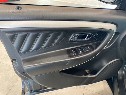 Used 2016 Ford Taurus SEL w/ Equipment Group 201A image 17