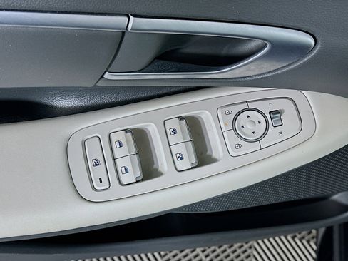 Used 2025 Hyundai Sonata SEL image 15