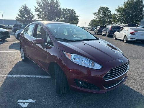 Used 2016 Ford Fiesta Titanium FWD image 9