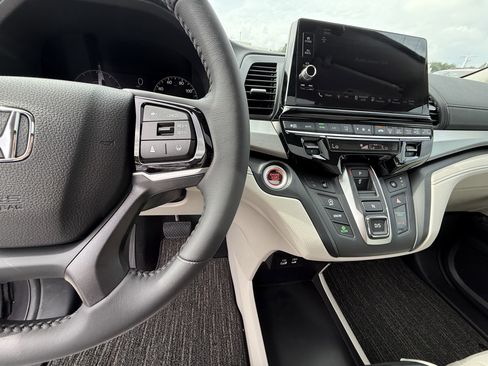 New 2026 Honda Odyssey EX-L image 23