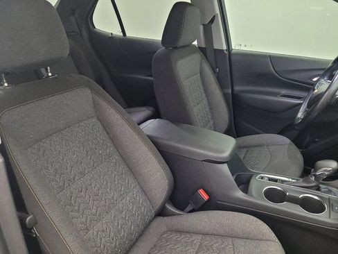 Used 2022 Chevrolet Equinox LT FWD image 21