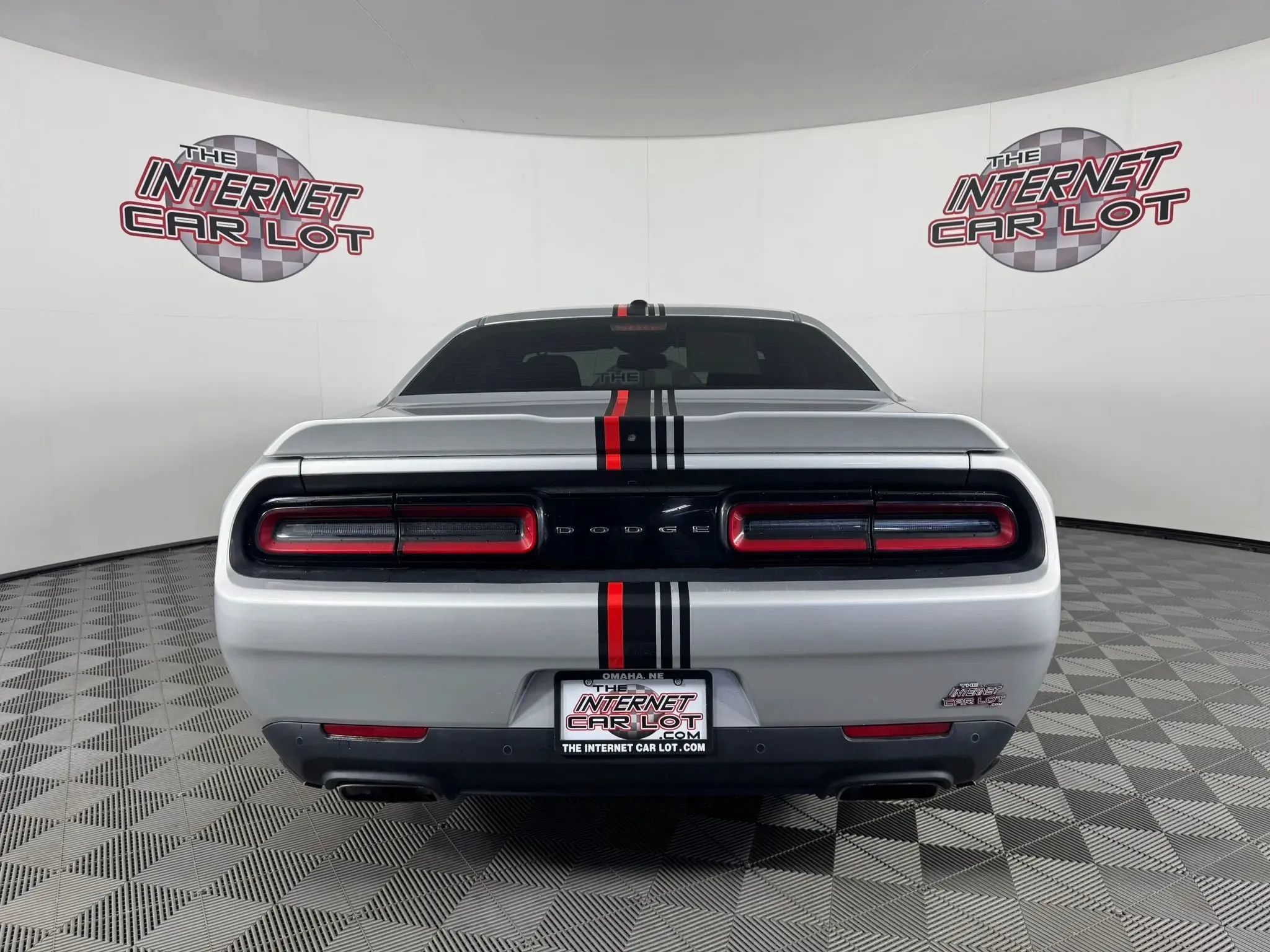 Used 2020 Dodge Challenger R/T RWD image 6