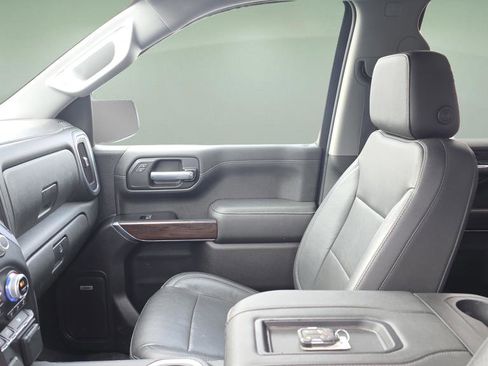 Used 2019 GMC Sierra 1500 SLT w/ SLT Premium Plus Package image 14