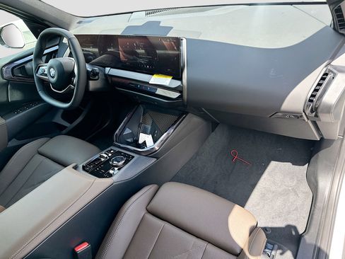 New 2025 BMW X3 xDrive30i w/ Convenience Package image 24