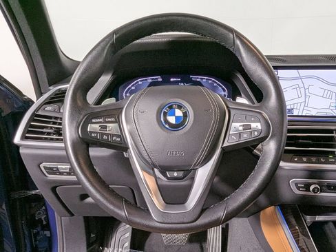 Used 2023 BMW X5 xDrive45e w/ Climate Comfort Package AWD/4WD image 35