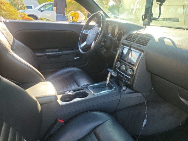 Used 2010 Dodge Challenger R/T RWD image 5