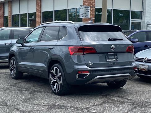 Certified 2023 Volkswagen Taos SEL AWD/4WD image 3