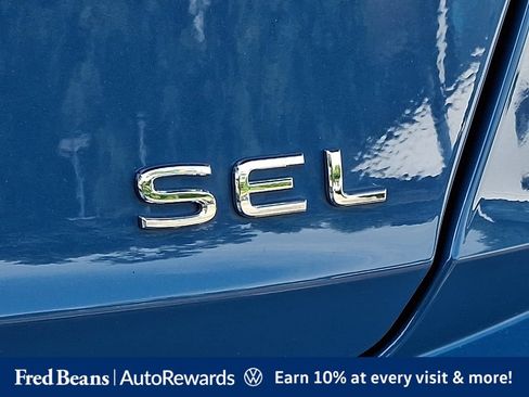 Certified 2025 Volkswagen Jetta SEL FWD image 37