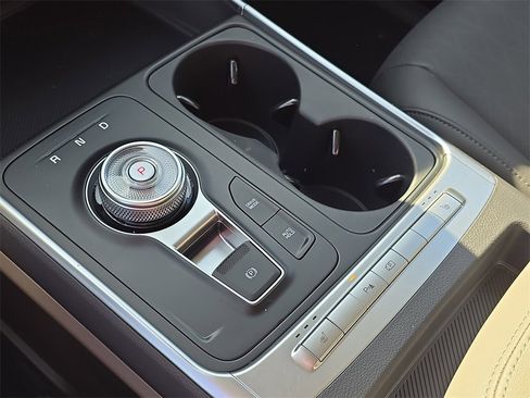 New 2026 Kia Carnival LXS image 25