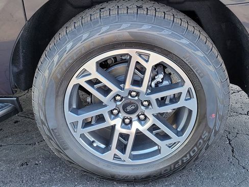 New 2025 Ford Expedition Max Active image 5