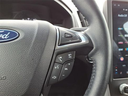 Certified 2024 Ford Edge SEL w/ Convenience Package image 16