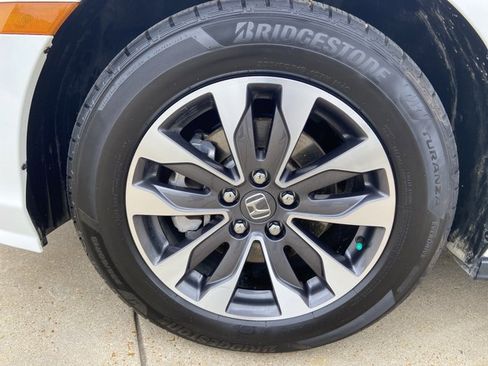 Used 2024 Honda Odyssey EX-L image 25