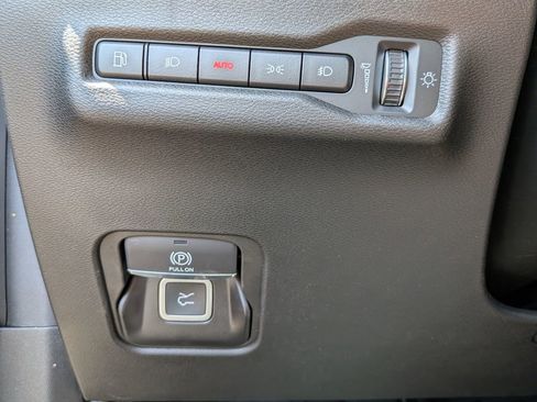 New 2026 Jeep Cherokee Overland w/ Advanced Pro Tech Group AWD/4WD image 29
