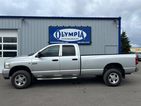Used 2009 Dodge Ram 2500 Truck SLT w/ Popular Equipment Group AWD/4WD image 1