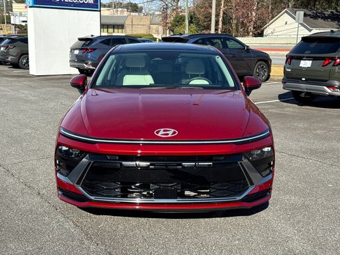 Certified 2025 Hyundai Sonata SEL image 2