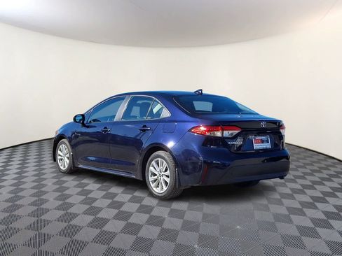 Certified 2023 Toyota Corolla LE w/ LE Convenience Package image 9