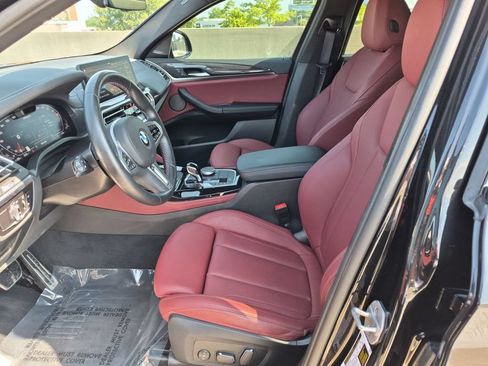 Used 2024 BMW X4 M40i AWD/4WD image 9