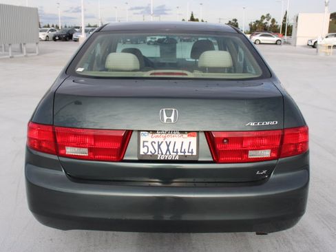 Used 2005 Honda Accord LX image 4