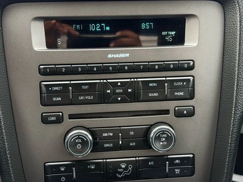 Used 2012 Ford Mustang Premium image 28