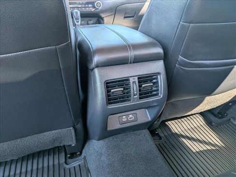 Used 2024 Nissan Altima 2.5 SL FWD image 26