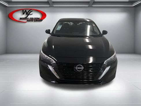 Used 2025 Nissan Sentra S FWD image 2