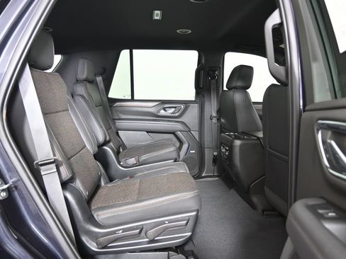 Used 2023 Chevrolet Tahoe High Country AWD/4WD image 15