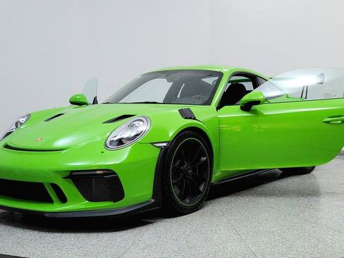 Used 2019 Porsche 911 GT3 RS image 9