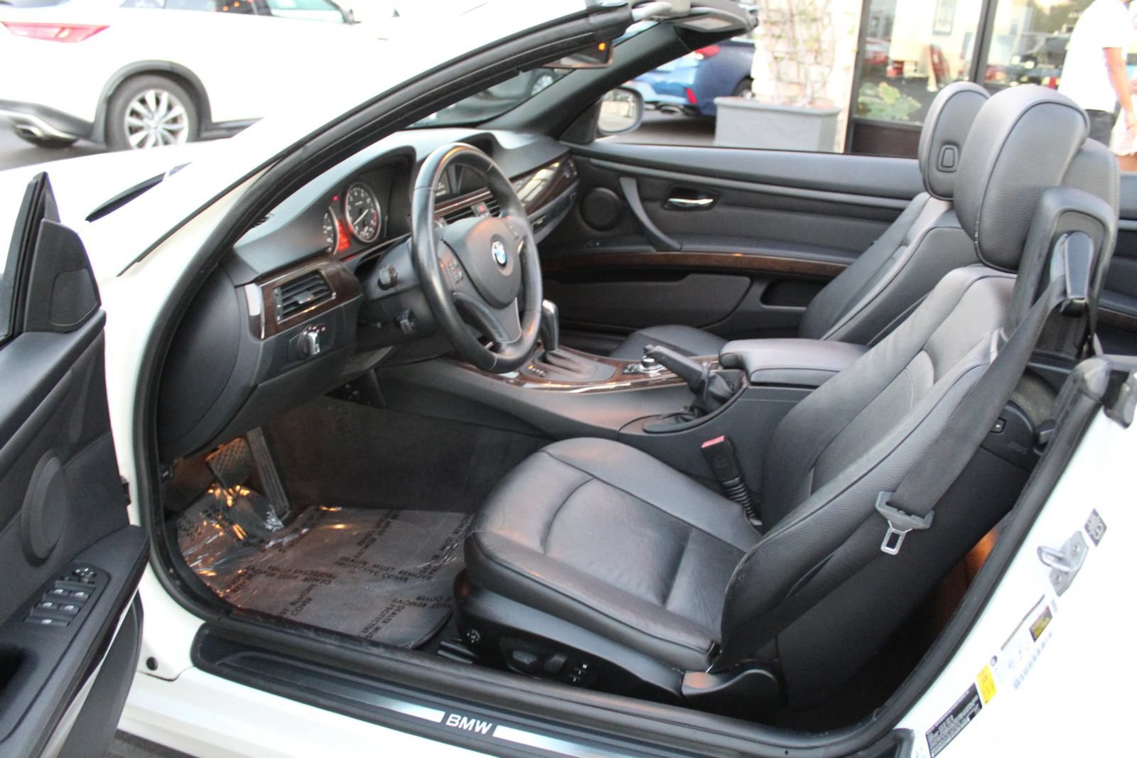 Used 2013 BMW 328i Convertible RWD image 13