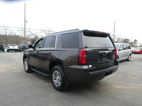 Used 2017 Chevrolet Tahoe LT image 8