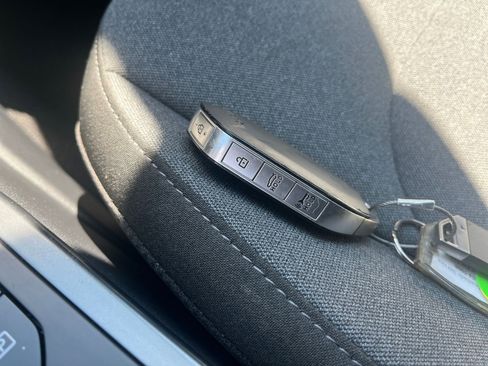 Used 2025 Kia K4 LXS image 21