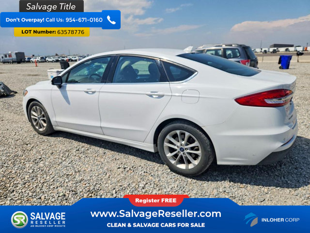 Used 2020 Ford Fusion SE FWD image 3