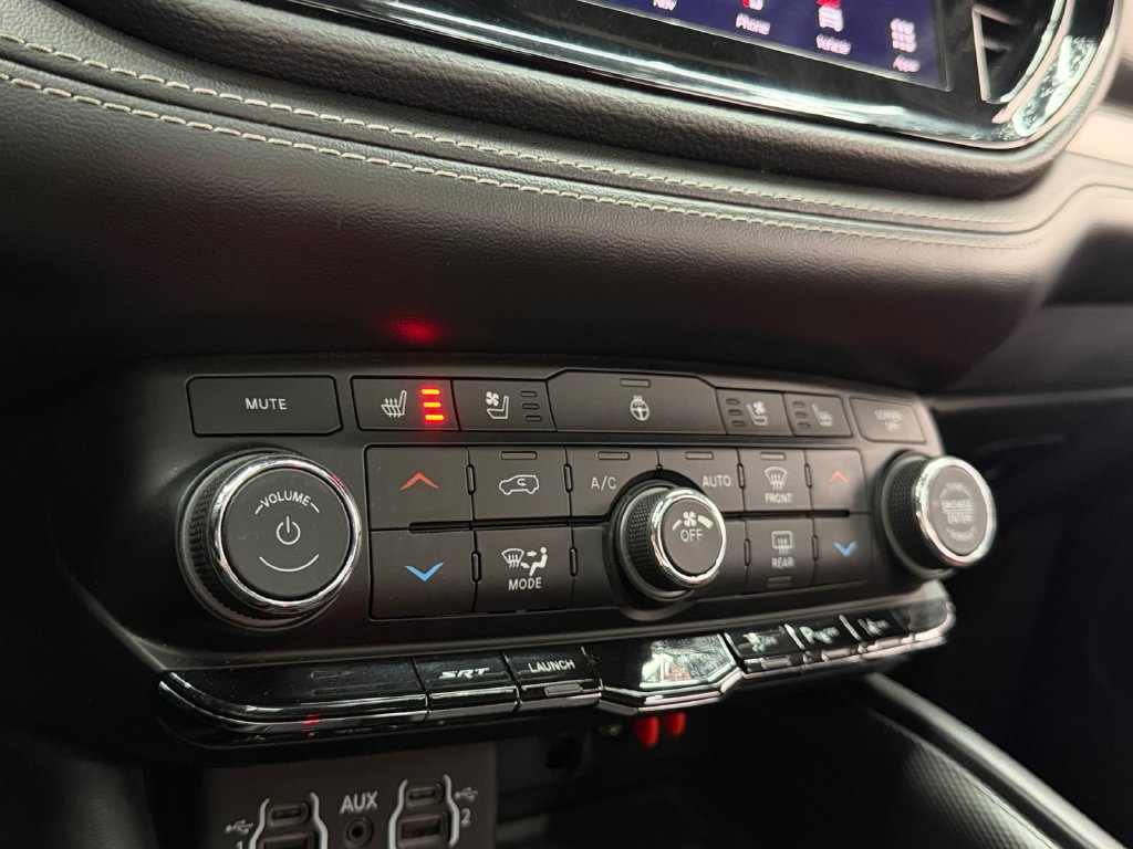 Used 2021 Dodge Durango SRT w/ Technology Group AWD/4WD image 23