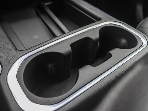 Used 2022 GMC Sierra 1500 Denali w/ Denali Reserve Package image 46