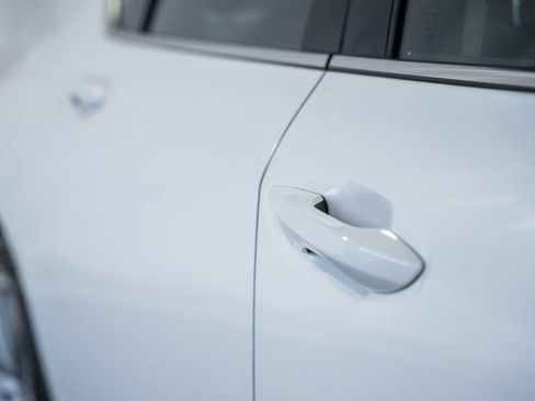 Used 2023 Acura TLX w/ Technology Package FWD image 11