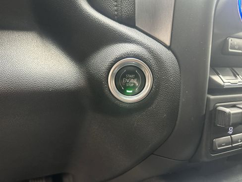 Certified 2022 GMC Sierra 1500 SLT w/ SLT Premium Plus Package image 18