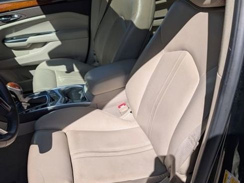 Used 2016 Cadillac SRX Premium FWD image 6