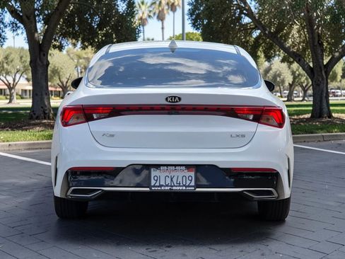 Used 2021 Kia K5 LXS FWD image 6