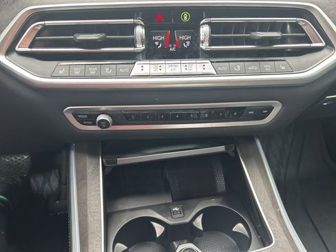 Used 2023 BMW X5 xDrive40i w/ Premium Package image 13