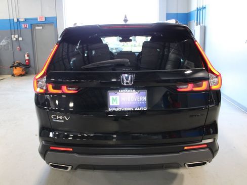 Used 2024 Honda CR-V Sport image 23