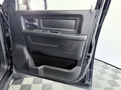 Used 2013 RAM 1500 Express image 10