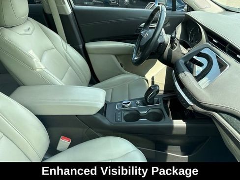 Used 2019 Cadillac XT4 Premium Luxury w/ Enhanced Visibility Package FWD image 7