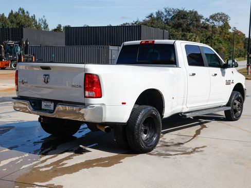 Used 2016 RAM 3500 Lone Star image 16