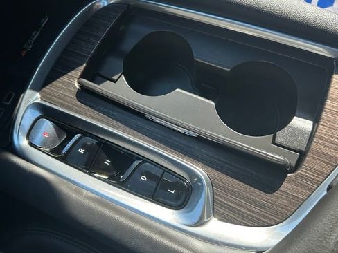 Used 2022 Buick Enclave Avenir w/ LPO, Floor Liner Package image 16