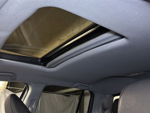 Used 2020 Honda Ridgeline RTL-E image 6