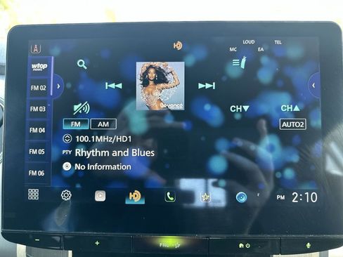 Used 2016 Toyota Tundra Limited w/ Limited Premium Package image 16